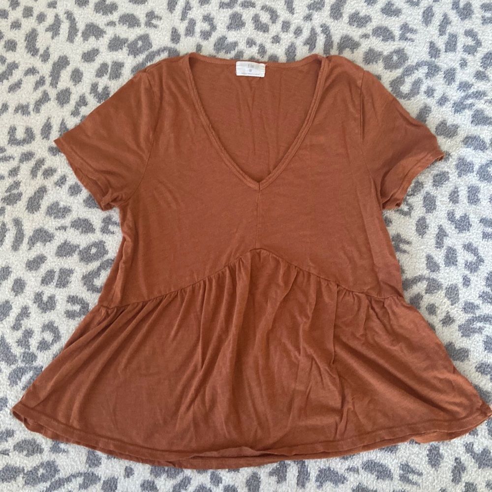 T LA size XS babydoll tee